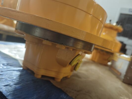 Lichte hydraulische zuigermotor